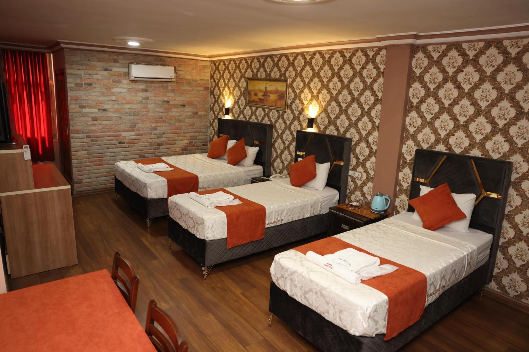 Adana Saray Hotel Exterior foto