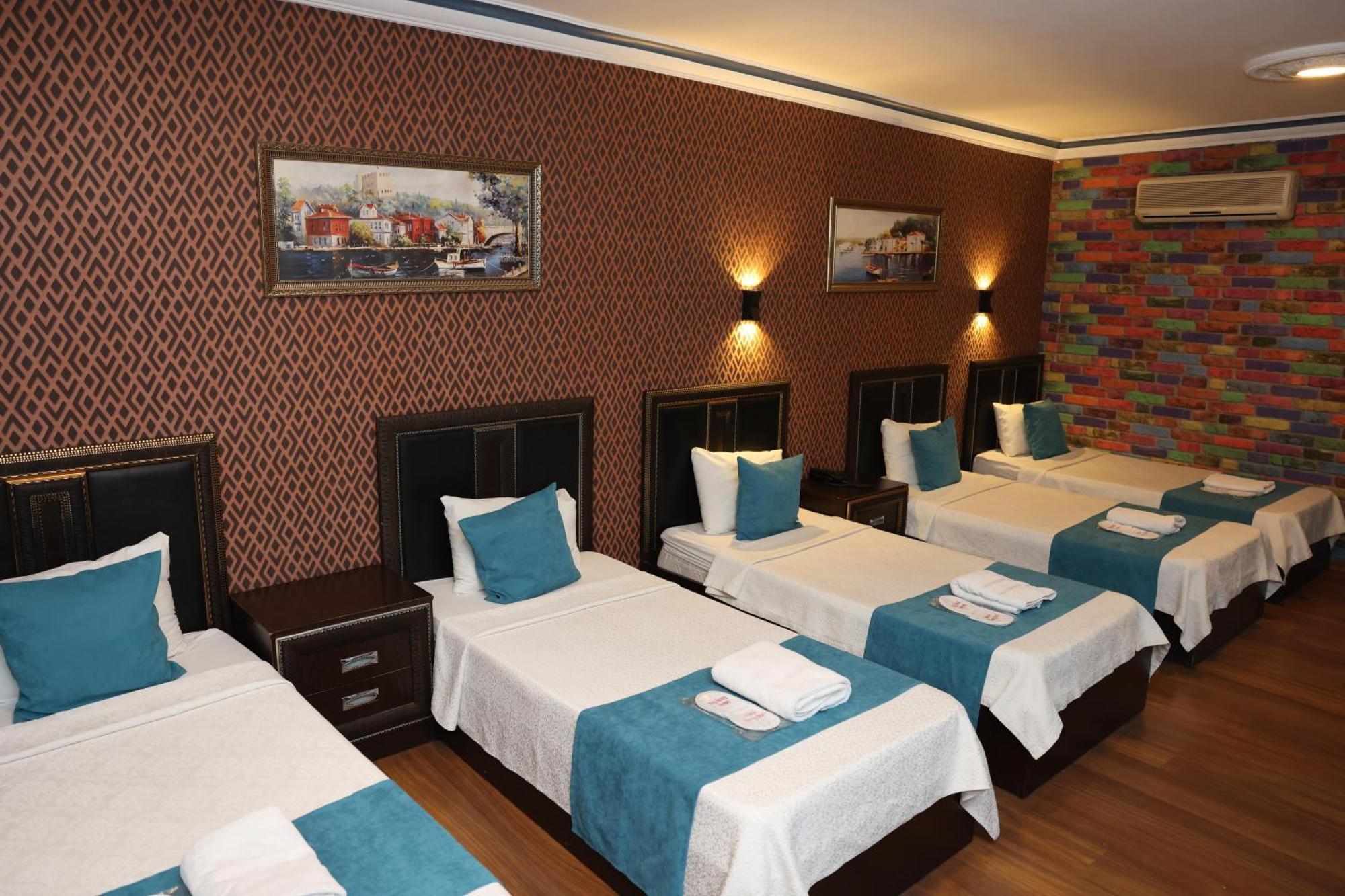 Adana Saray Hotel Exterior foto